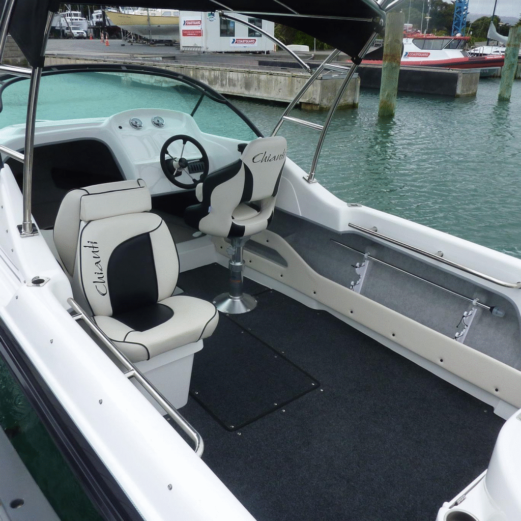 Sportboot - Atomix 585SC - Xavier Watersports