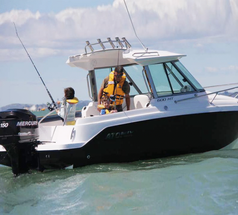 A-600HT | Kajuitboot | Visboot | Xavier Watersports