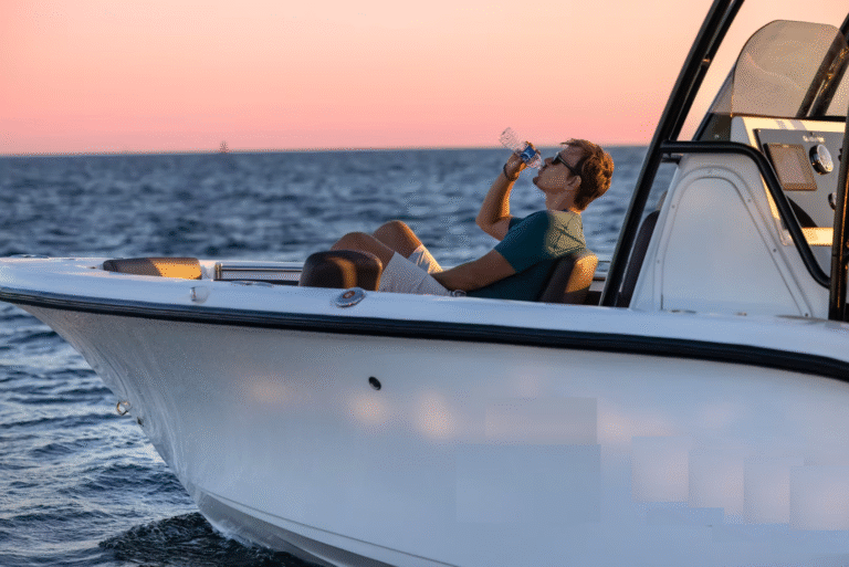 Ocean-X 730 | Consoleboot | Xavier Watersports