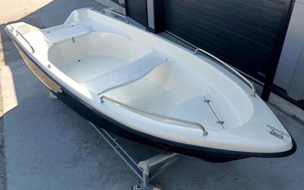 XAVIER MARINE 405