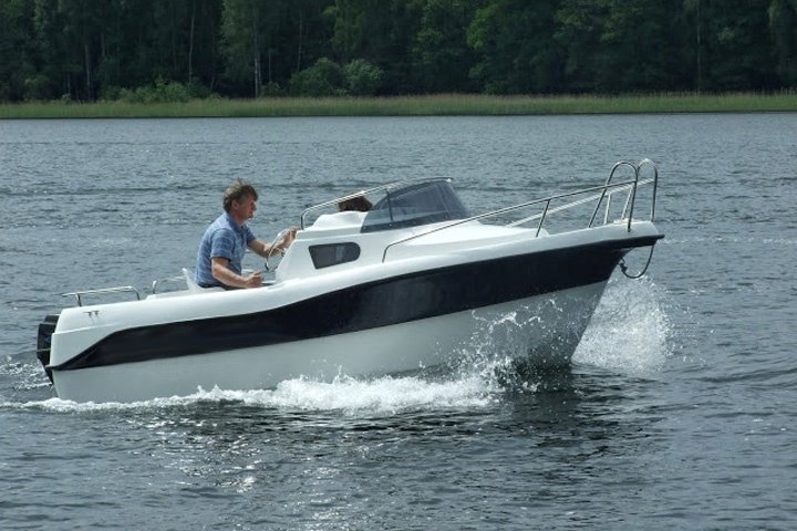 Varello 450 Cabin