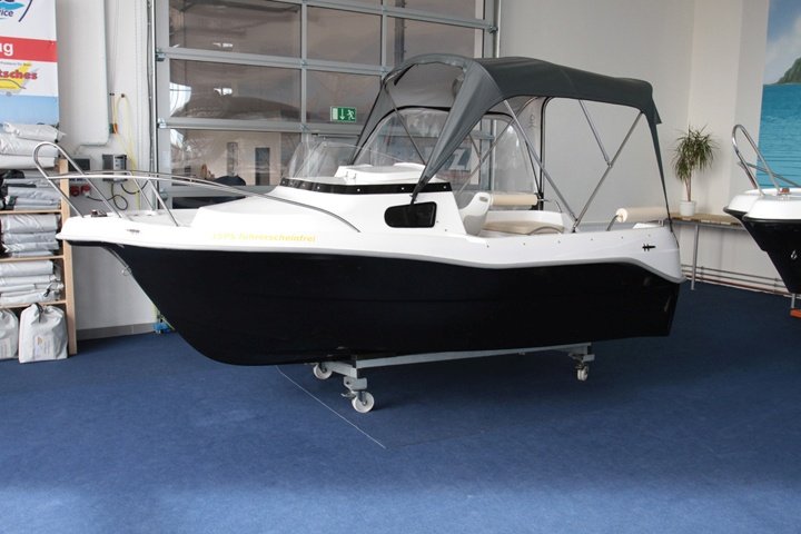 Varello 450 Cabin