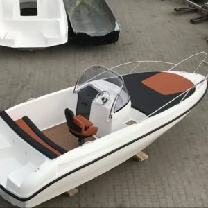 Azzurano 560 Sundeck